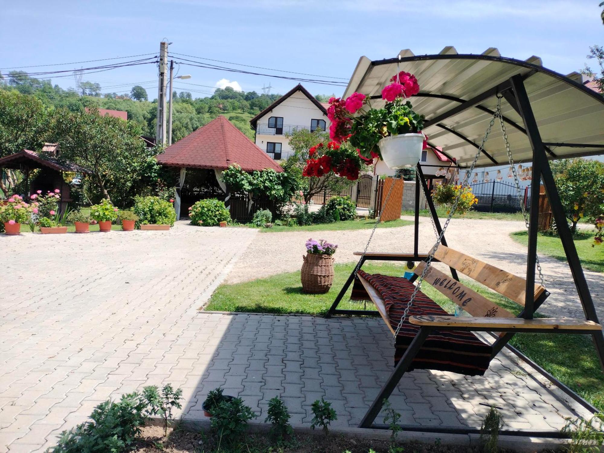 Casa Cornelia Hotel Törcsvár Kültér fotó